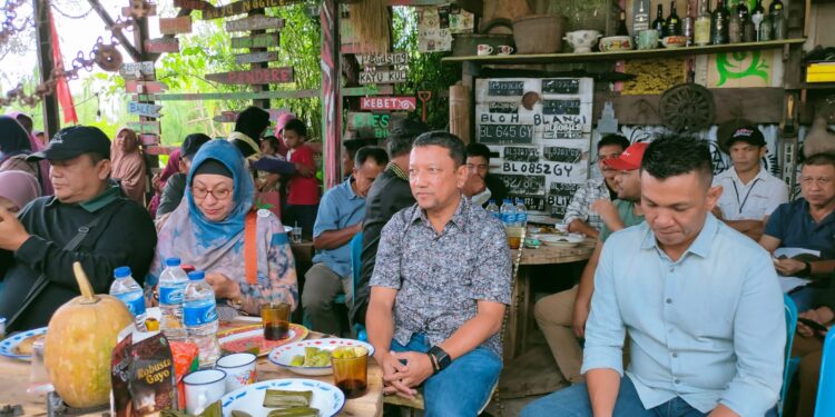 Mau Tertawa Lepas, Ayo Sambangi Café Gaya Nggile di Kota Takengon