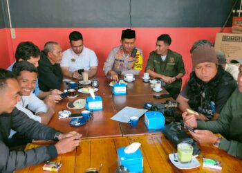 Kapolres Aceh Tengah Ngopi Bareng Bersama Awak Media