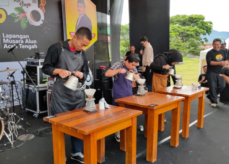 Lomba Barista Brewing Competition Warnai Festival Kopi Mobil