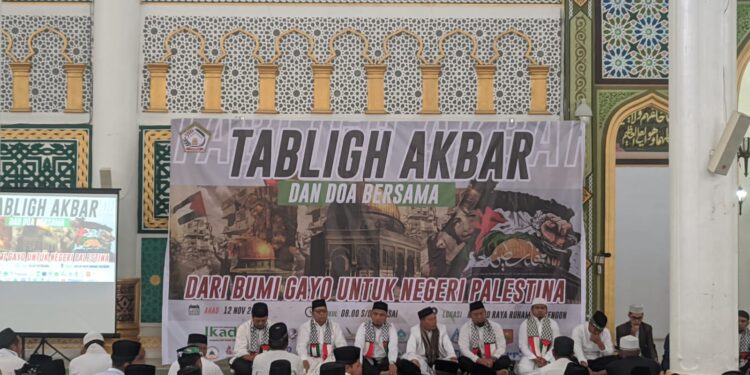 Ribuan Jamaah Masjid Agung Ruhama Aceh Tengah Gelar Doa Bersama dan Tabligh Akbar Untuk Palestina