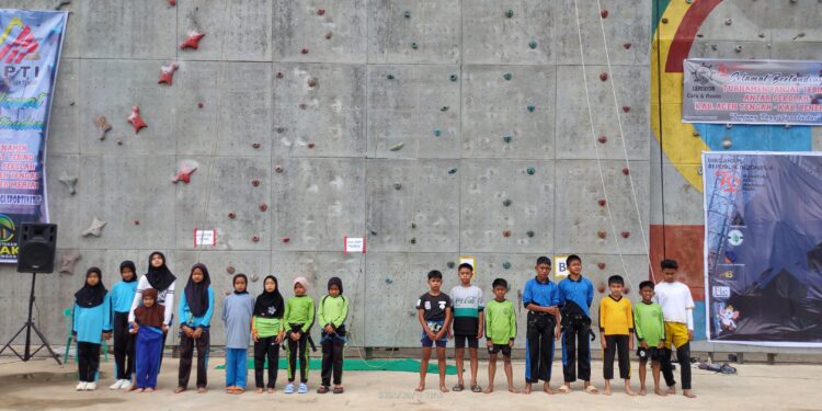 FPTI Aceh Tengah Mengadakan Turnamen Panjat Tebing Antar Sekolah