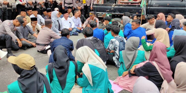 “Amat” Aliansi Mahasiswa Aceh Tengah, “Kasih Waktu 3×24 Jam”