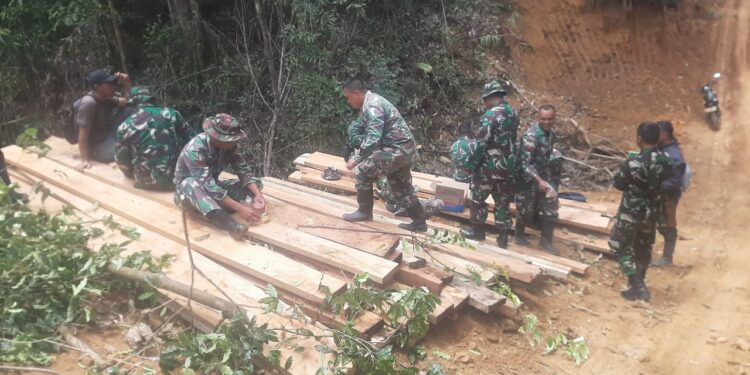 Satgas TMMD Kodim 0106/Aceh Tengah Bangun Jembatan di Kampung Kute Keramil