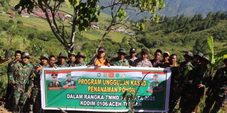 Satgas TMMD Kodim 0106 Aceh Tengah Tanam Pohon di Kampung Nosar
