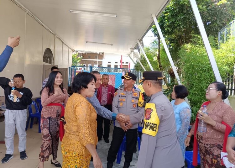Kapolres Aceh Tengah Cek Pengamanan Perayaan Natal di Dua Gereja 