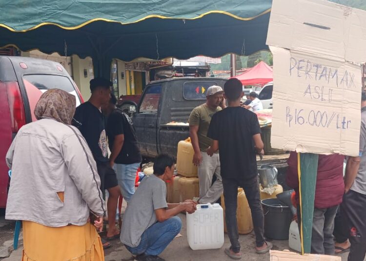Pemuda Bale Turunkan Harga BBM hingga Rp 16.000 per Liter di Takengon, Diserbu Warga
