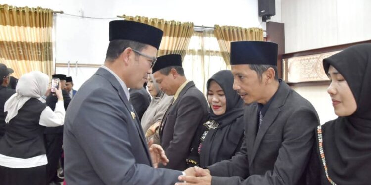Pejabat Eselon II Pemkab Aceh Tengah Dilantik, Pijas Visara Jadi Kadis PUPR Definitif 