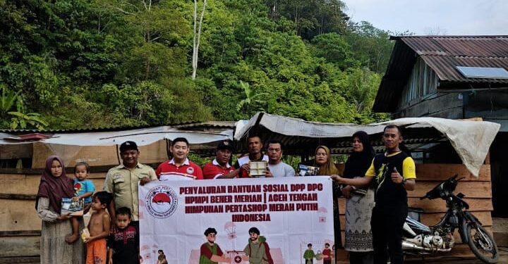 HPMPI Salurkan Bantuan 100 Unit Perangkat Lampu Solar Cell untuk Aceh Tengah dan Bener Meriah 