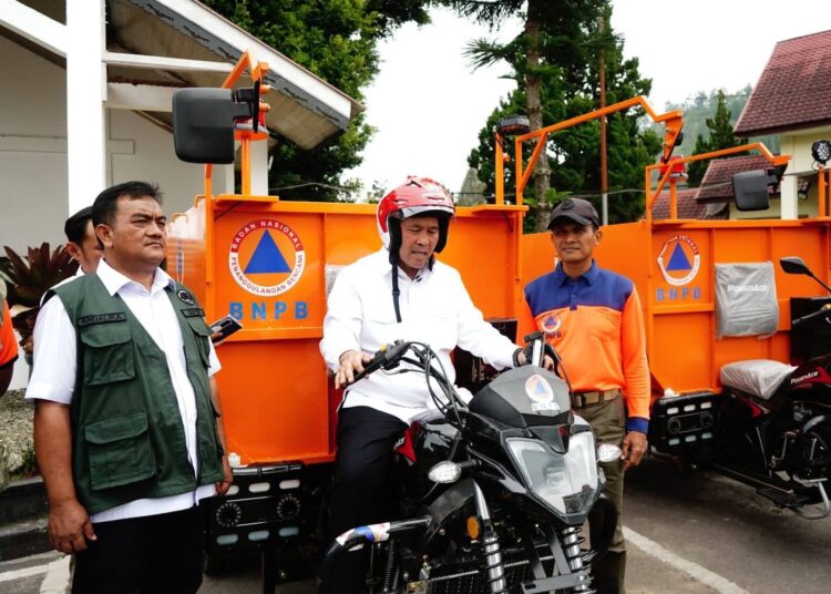 BNPB Serahkan 3 Unit Bentor Powerace, Bupati Aceh Tengah Dorong Penguatan Layanan Kebersihan Pasca Bencana
