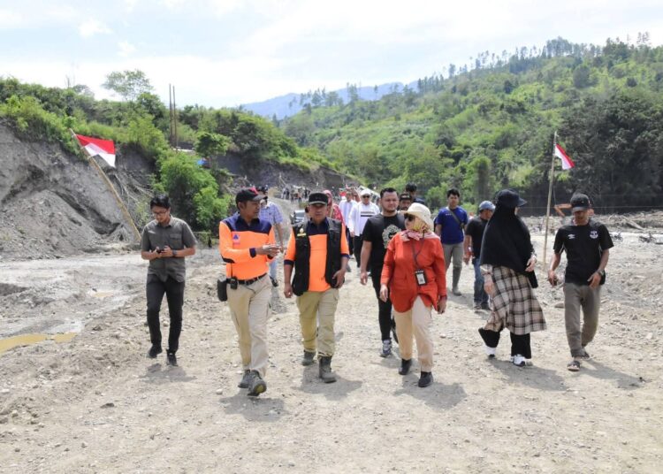 Wakil Bupati Aceh Tengah Bawa Tim Kementerian Koordinator Bidang Perekonomian Monitoring Wilayah Terdampak Bencana Hingga Huntara