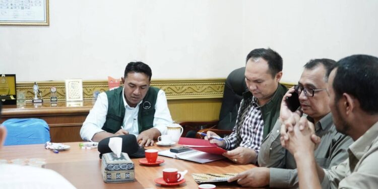 Wakil Bupati Aceh Tengah Adakan Rapat Percepatan Perbaikan Infrastruktur Terdampak Bencana Menghadapi Bulan Ramadhan