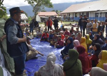 Tak Menyerah pada Bencana, Masyarakat Bintang Pepara Bangkit Jadi Buruh Harian Demi Bertahan Hidup
