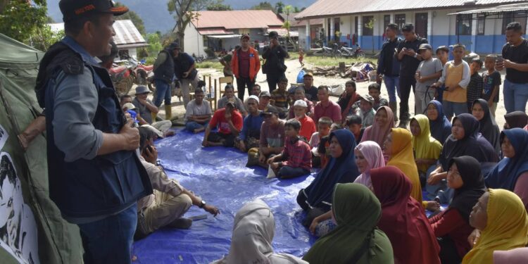 Tak Menyerah pada Bencana, Masyarakat Bintang Pepara Bangkit Jadi Buruh Harian Demi Bertahan Hidup