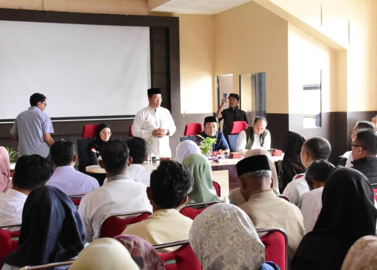 Bupati Aceh Tengah Hadir Langsung Mendengarkan Keluhan Calon PPPK Paruh Waktu Tenaga Kesehatan Dalam Rapat Koordinasi