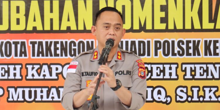 Kapolres Aceh Tengah Meresmikan Perubahan Nomenklatur Polsek Kota Takengon Menjadi Polsek Kebayakan