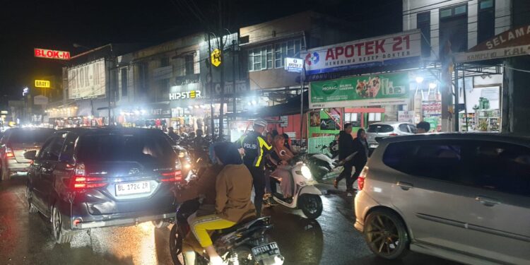 Satlantas Polres Aceh Tengah Intensifkan Patroli dan Pengaturan Lalu Lintas di Kawasan Rawan Kepadatan